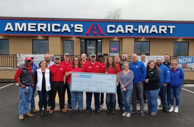 Car-Mart-of-Norman-United-Way-Check-Presentation America’s Car-Mart of Norman, Okla., presenting check to the United Way of Norman