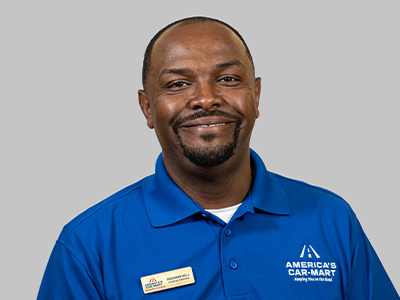 Dishawn Bell, General Manager at Car-Mart of Conway, Ark