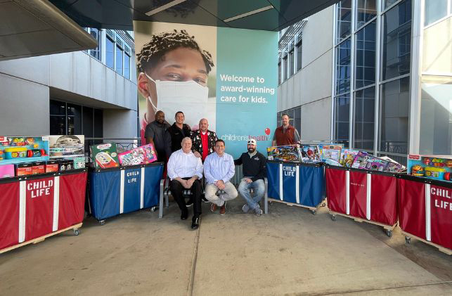 Delivering Toys for the Holiday Toy Drive Delivering Toys for the Holiday Toy Drive